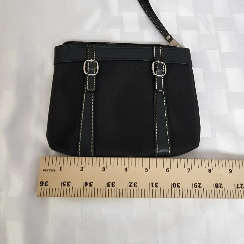 Black NWOT Two Buckle Silver Hardware Women's Wristlet